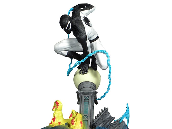 Marvel Comics Gallery Negative Zone Spider-Man (40th Anniversary) PX Previews Exclusive Diorama Gallery Image 1