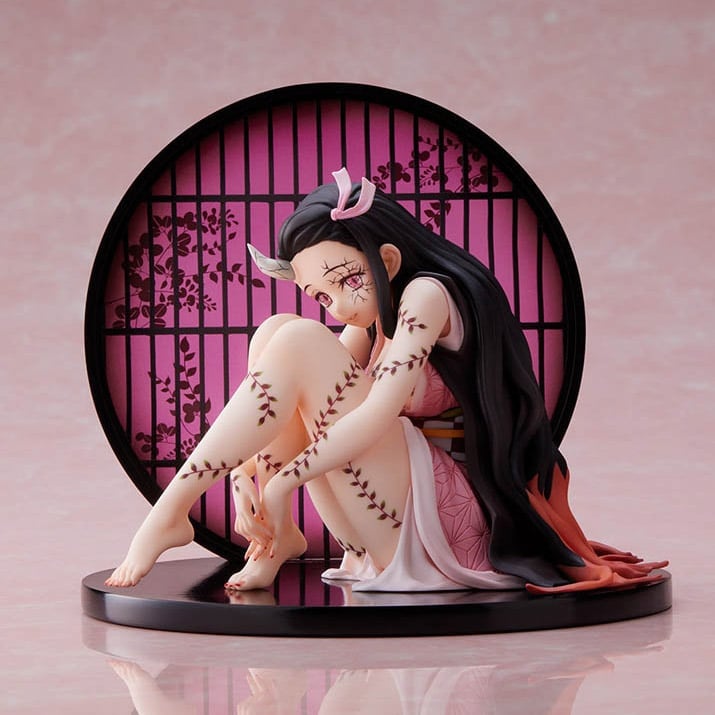 Demon Slayer: Kimetsu no Yaiba Nezuko Kamado (Demon Form Advancing Ver.) 1/8 Scale Figure Gallery Image 4