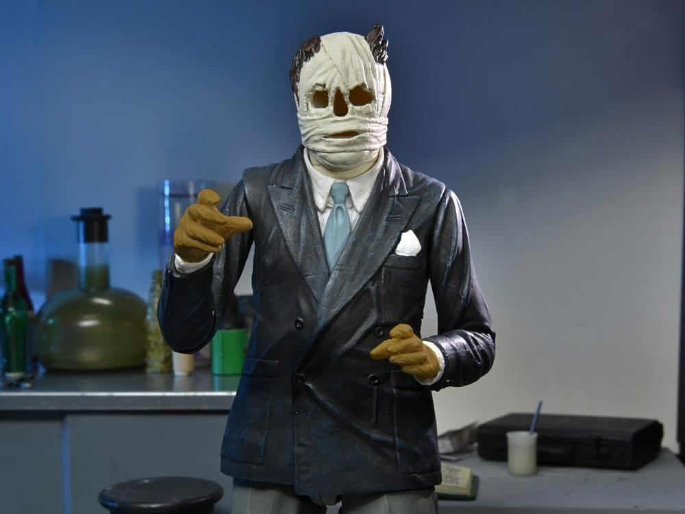 Universal Monsters Ultimate Invisible Man Figure Gallery Image 18