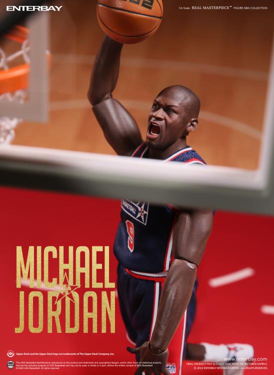 NBA Real Masterpiece Michael Jordan (Barcelona 1992) 1/6 Scale Limited Edition Figure Gallery Image 4