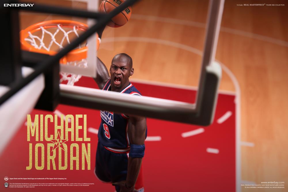 NBA Real Masterpiece Michael Jordan (Barcelona 1992) 1/6 Scale Limited Edition Figure Gallery Image 6