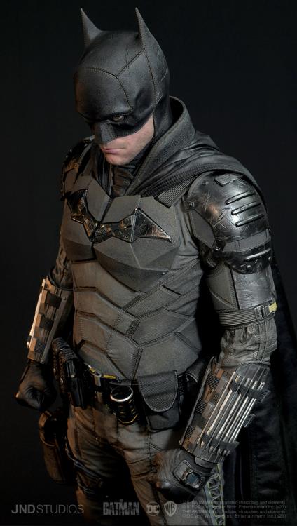 The Batman Hyperreal Batman 1/3 Scale Limited Edition Statue Gallery Image 6