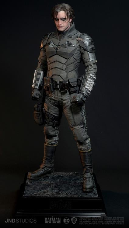 The Batman Hyperreal Batman 1/3 Scale Limited Edition Statue Gallery Image 8