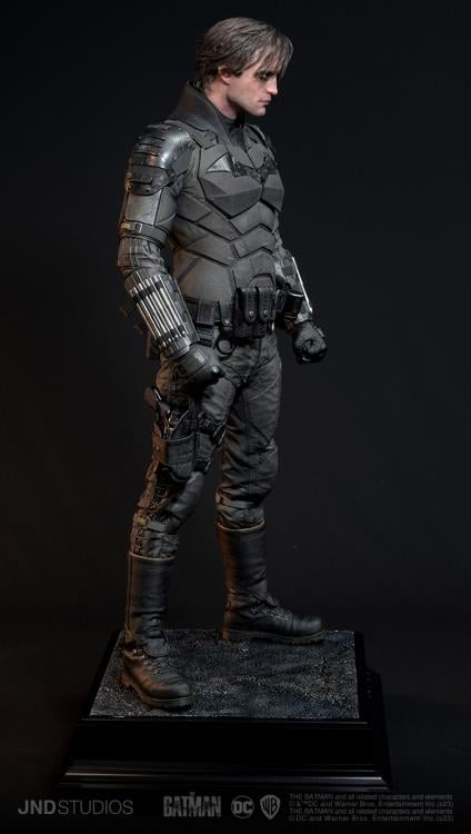 The Batman Hyperreal Batman 1/3 Scale Limited Edition Statue Gallery Image 10
