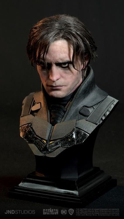 The Batman Hyperreal Batman 1/3 Scale Limited Edition Statue Gallery Image 19