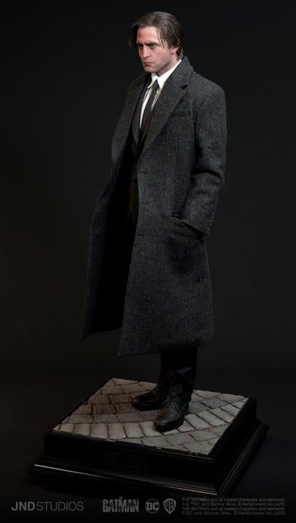 The Batman Hyperreal Bruce Wayne 1/3 Scale Limited Edition Statue Gallery Image 4