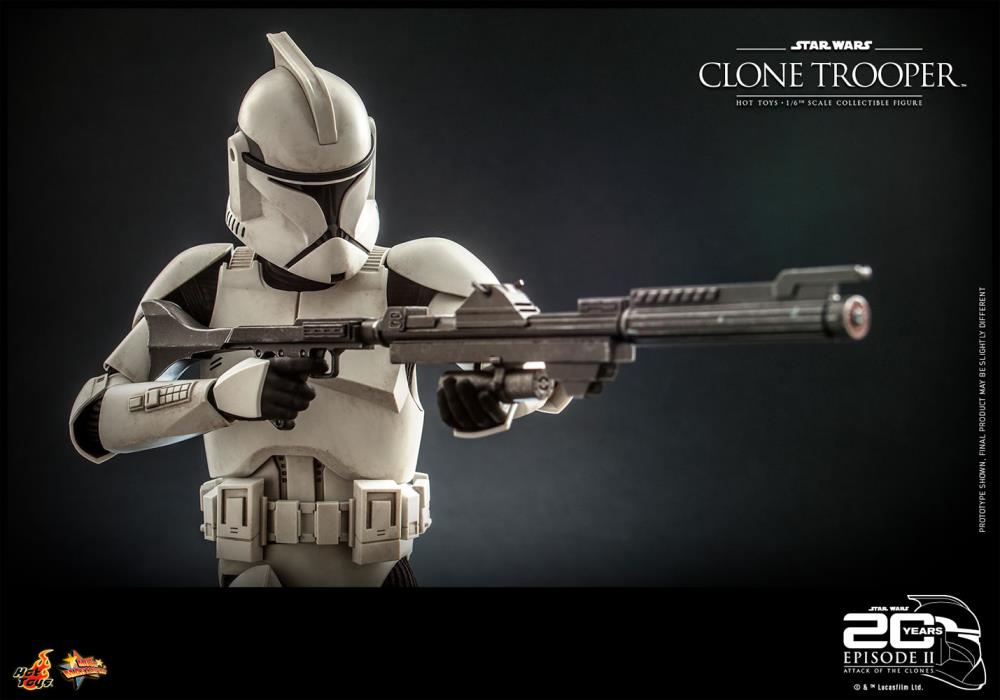 Star Wars: Attack of the Clones MMS647 Clone Trooper 1/6th Scale Collectible Figure Gallery Image 5