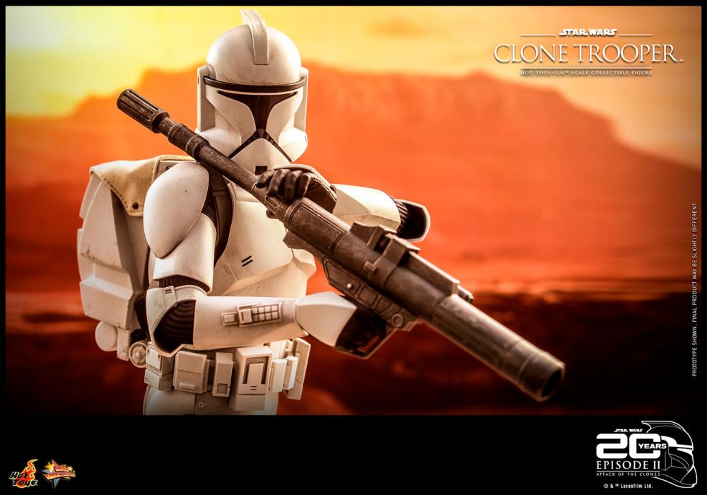 Star Wars: Attack of the Clones MMS647 Clone Trooper 1/6th Scale Collectible Figure Gallery Image 11