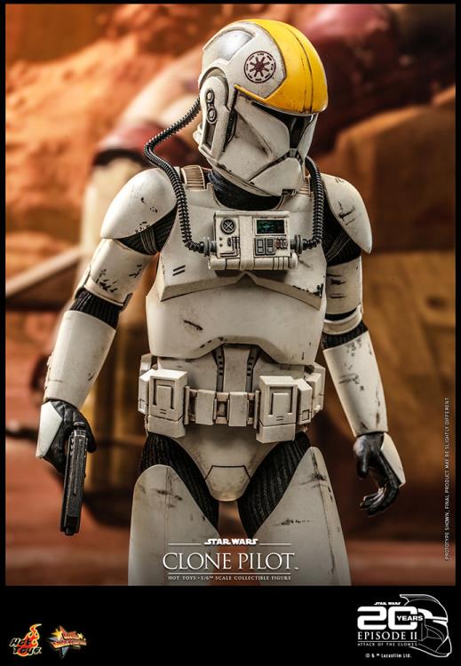 Star Wars: Attack of the Clones MMS648 Clone Pilot 1/6th Scale Collectible Figure Gallery Image 9
