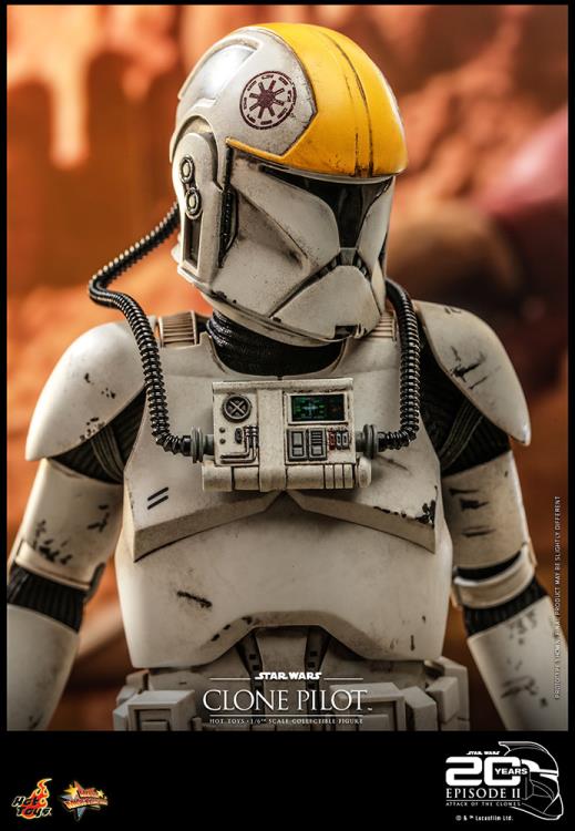 Star Wars: Attack of the Clones MMS648 Clone Pilot 1/6th Scale Collectible Figure Gallery Image 11