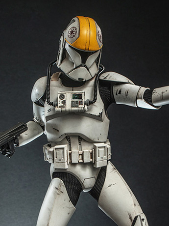 Star Wars: Attack of the Clones MMS648 Clone Pilot 1/6th Scale Collectible Figure Gallery Image 2