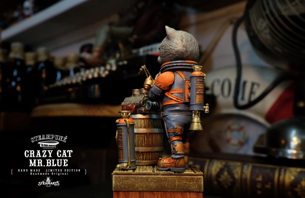 Steampunk Mechanic No.001 Crazy Cat Mr. Blue (Blue Ver.) Limited Edition Statue Gallery Image 14