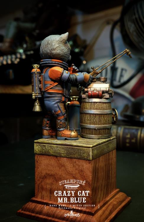 Steampunk Mechanic No.001 Crazy Cat Mr. Blue (Blue Ver.) Limited Edition Statue Gallery Image 6
