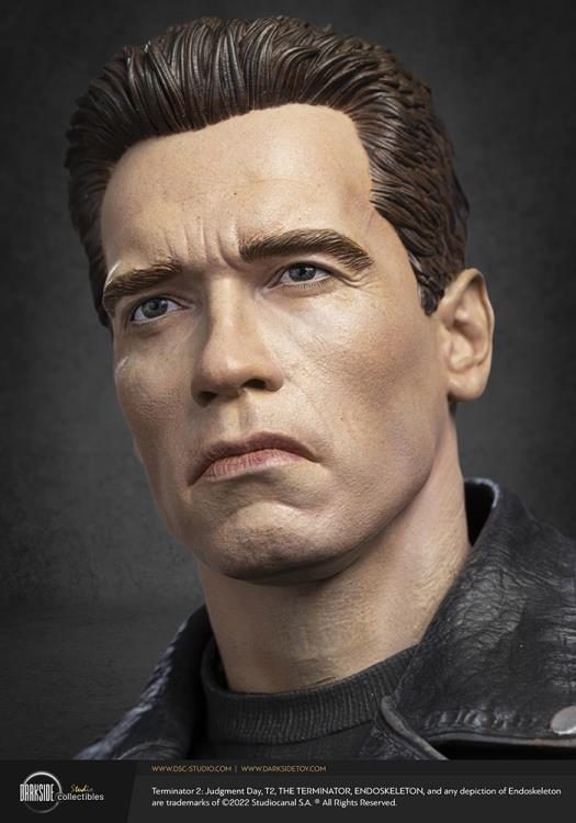 Terminator 2: Judgment Day T-800 1/3 Scale Signature Edition Statue Gallery Image 25