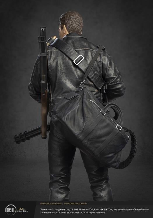 Terminator 2: Judgment Day T-800 1/3 Scale Ultimate Edition Statue Gallery Image 27
