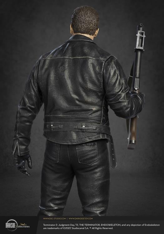 Terminator 2: Judgment Day T-800 1/3 Scale Ultimate Edition Statue Gallery Image 25