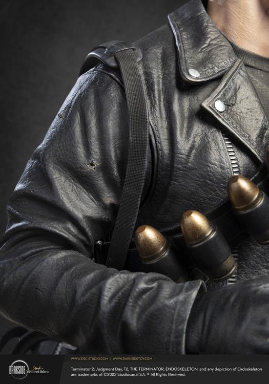 Terminator 2: Judgment Day T-800 1/3 Scale Ultimate Edition Statue Gallery Image 29