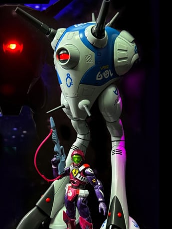 Macross Zentraedi Battle Pod 1/72 Scale Figure (With Gluu-Ger Figure) Gallery Image 2