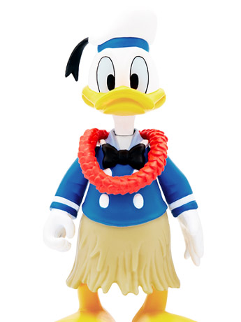 Disney Mickey and Friends ReAction Donald Duck (Hawaiian Holiday) Figure Gallery Image 2