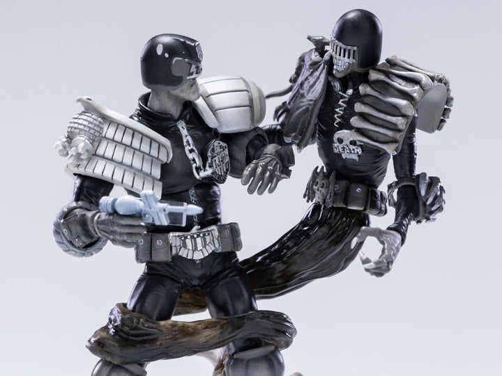 2000 AD Exquisite Mini Series Judge Dredd vs. Judge Death SDCC 2022 PX Previews 1:18 Scale Exclusive Figure Set Gallery Image 1