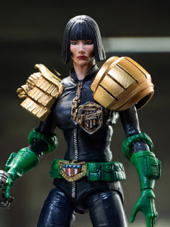 2000 AD Exquisite Mini Series Judge Hershey 1:18 Scale PX Previews Exclusive Figure Gallery Image 2