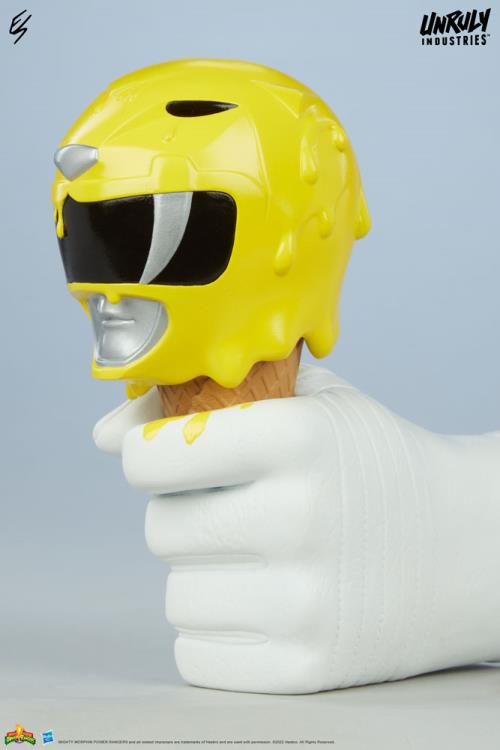 Mighty Morphin Power Rangers One-Scoops Red, Yellow and Blue Power Rangers Set Gallery Image 4