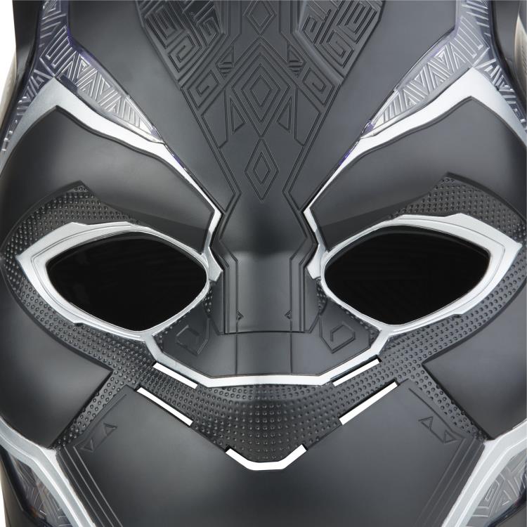 Black Panther Marvel Legends Legacy Collection Black Panther 1:1 Scale Wearable Electronic Helmet Gallery Image 8