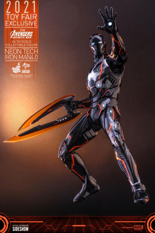 Avengers: Infinity War MMS597D39 Neon Tech Iron Man 4.0 1/6th Scale 2021 Toy Fair Exclusive Collectible Figure Gallery Image 6
