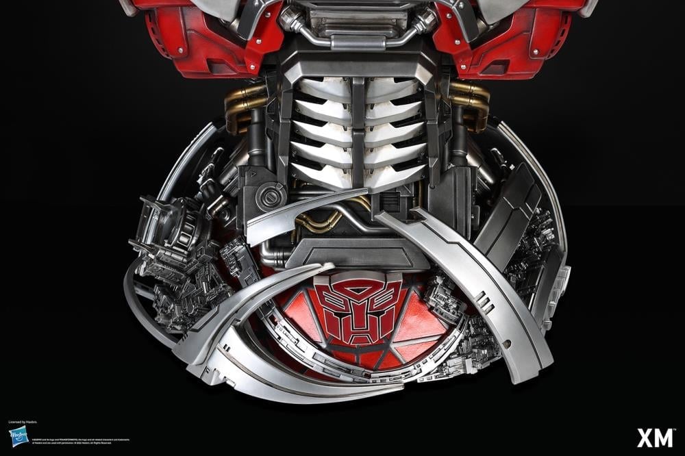 Transformers Premium Collectible Series Optimus Prime 1/3 Scale Limited Edition Bust Gallery Image 24