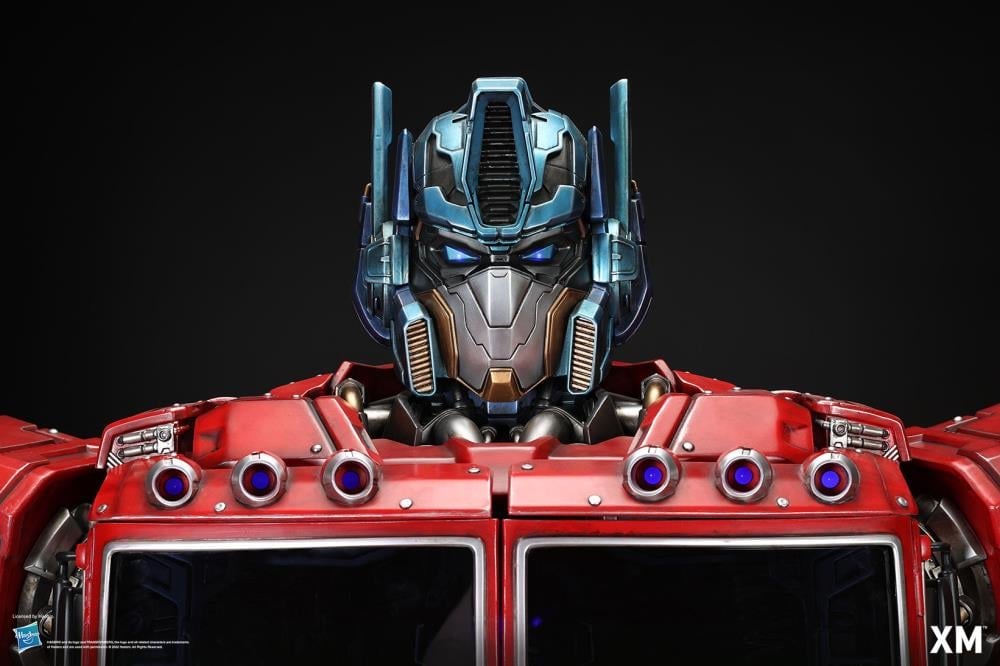 Transformers Premium Collectible Series Optimus Prime 1/3 Scale Limited Edition Bust Gallery Image 13