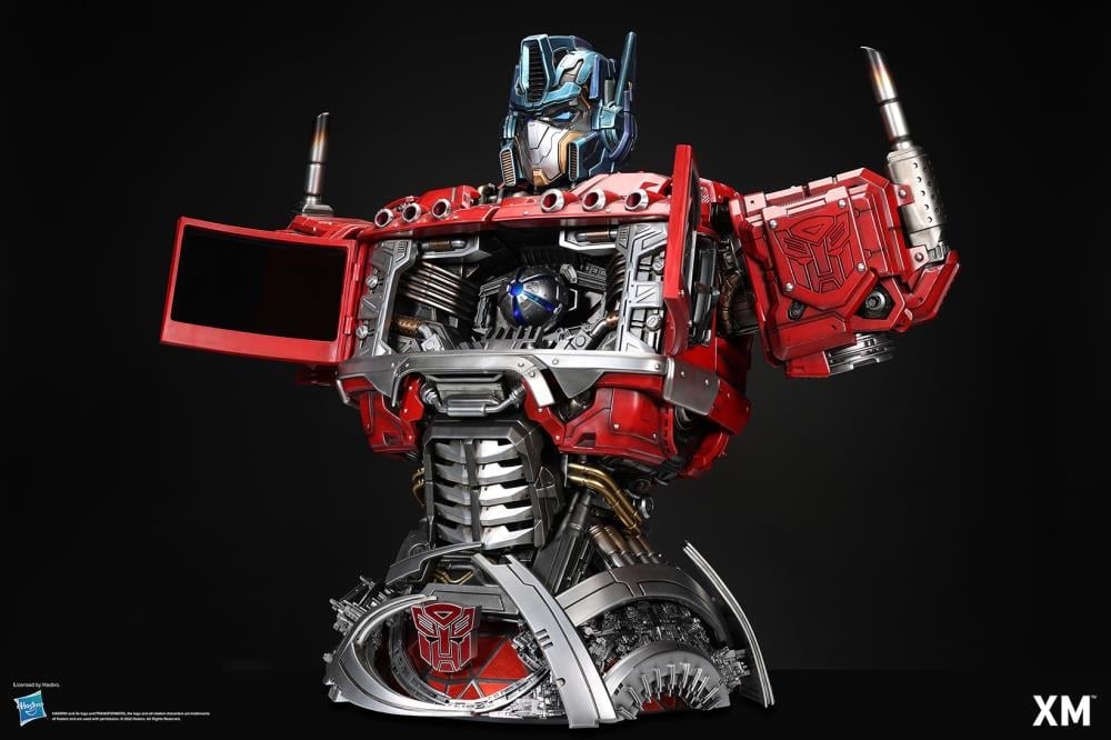 Transformers Premium Collectible Series Optimus Prime 1/3 Scale Limited Edition Bust Gallery Image 9