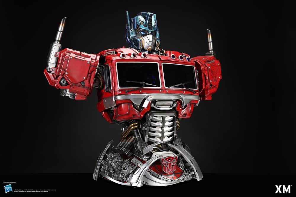 Transformers Premium Collectible Series Optimus Prime 1/3 Scale Limited Edition Bust Gallery Image 4