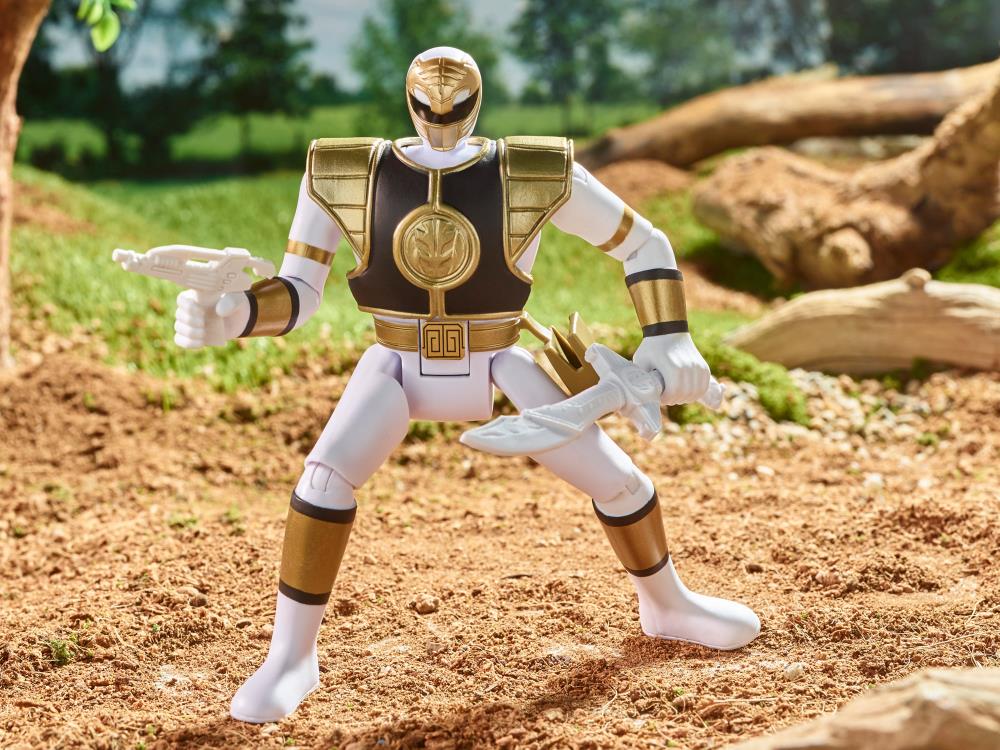 Mighty Morphin Power Rangers Retro Morphin White Ranger Exclusive Figure Gallery Image 5