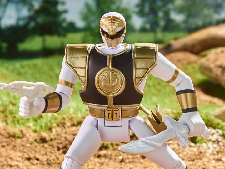 Mighty Morphin Power Rangers Retro Morphin White Ranger Exclusive Figure Gallery Image 1
