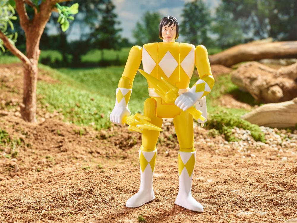 Mighty Morphin Power Rangers Retro Morphin Yellow Ranger Exclusive Figure Gallery Image 5