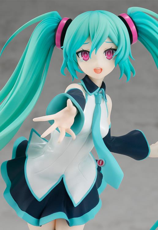 Vocaloid Pop Up Parade L Hatsune Miku (Because You're Here Ver.) Gallery Image 5