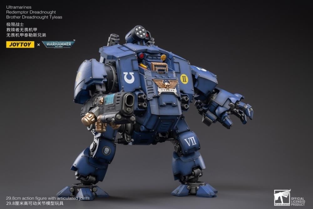 Warhammer 40K Ultramarines Redemptor Dreadnought Brother Tyleas 1/18 Scale Figure Gallery Image 6