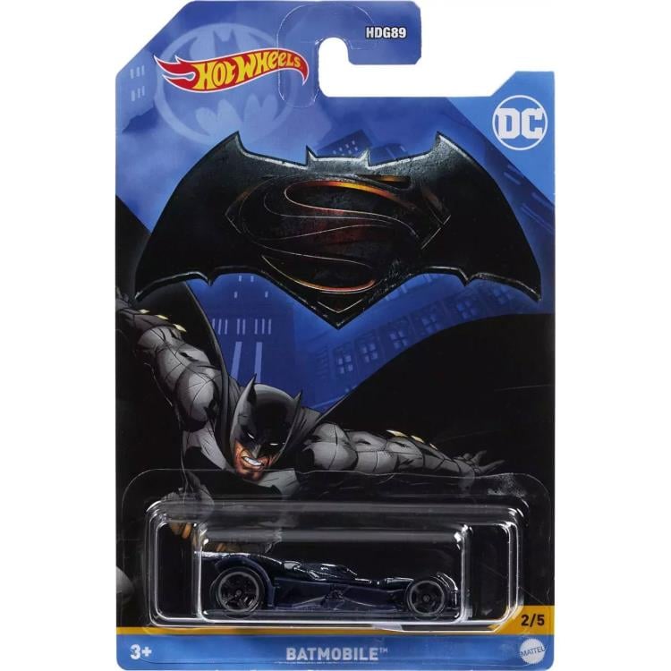 DC Comics Batman Hot Wheels Batmobile (Batman v Superman) Gallery Image 6