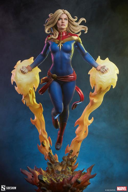 Marvel Premium Format Captain Marvel Statue Gallery Image 3