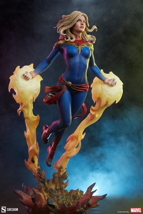 Marvel Premium Format Captain Marvel Statue Gallery Image 4
