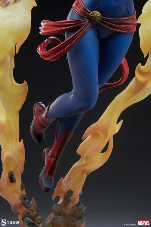 Marvel Premium Format Captain Marvel Statue Gallery Image 15