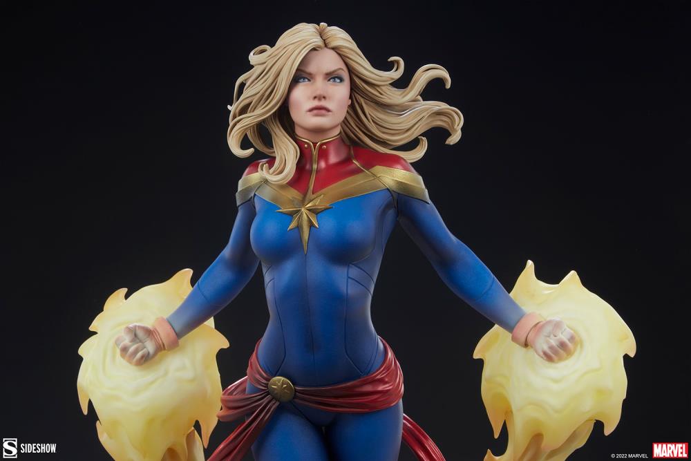 Marvel Premium Format Captain Marvel Statue Gallery Image 12