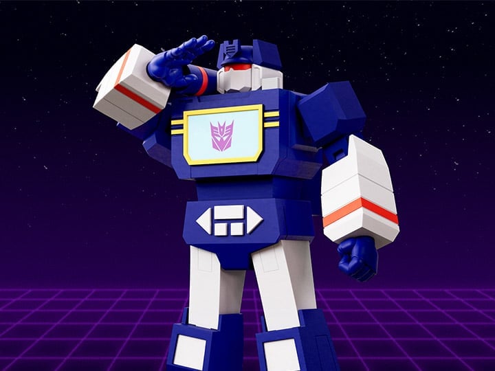 Transformers ULTIMATES! Soundwave (G1) Action Figure Gallery Image 1