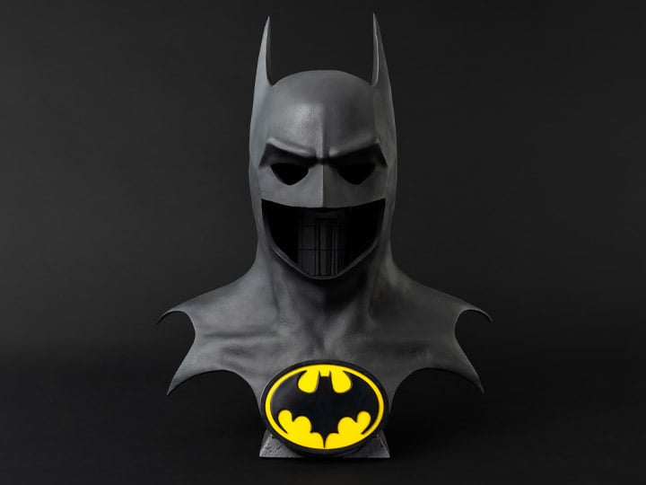 Batman (1989) Cowl 1/1 Scale Limited Edition Replica Gallery Image 1
