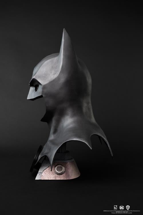 Batman (1989) Cowl 1/1 Scale Limited Edition Replica Gallery Image 8