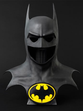 Batman (1989) Cowl 1/1 Scale Limited Edition Replica Gallery Image 2