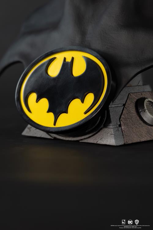 Batman (1989) Cowl 1/1 Scale Limited Edition Replica Gallery Image 13