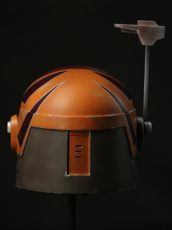 Star Wars Rebels Sabine Wren (Season 2) 1:1 Scale Wearable Helmet Gallery Image 7