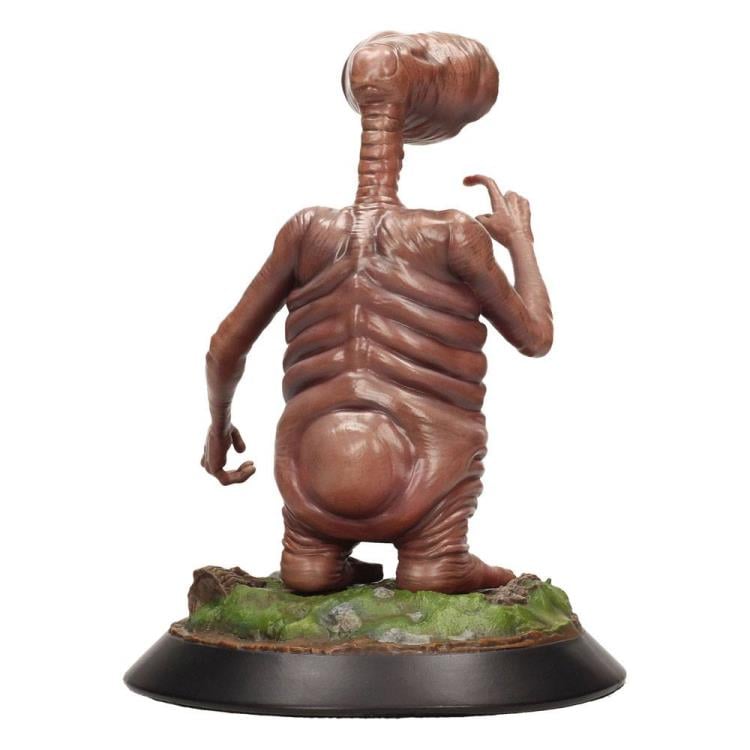 E.T. the Extra-Terrestrial E.T. 1/4 Scale Limited Edition Statue Gallery Image 7