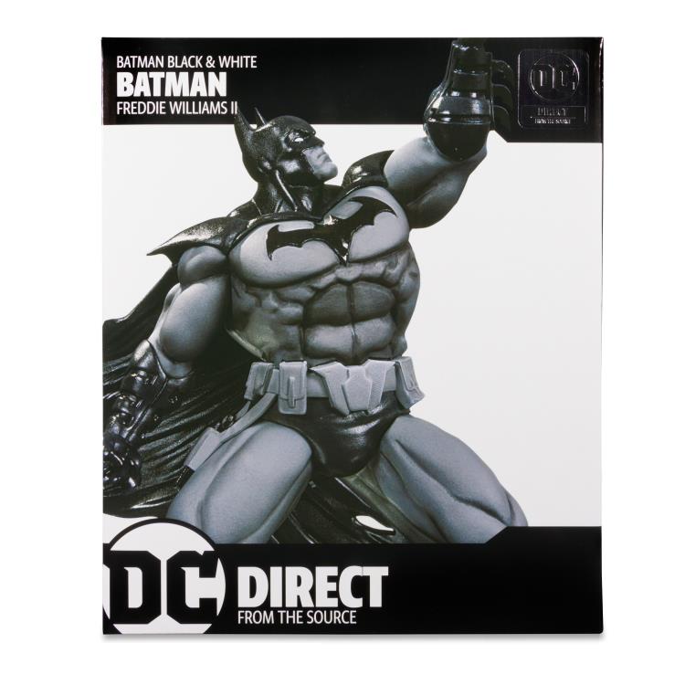 Batman Black and White Batman (Freddie E. Williams) 1/10 Scale Statue Gallery Image 9